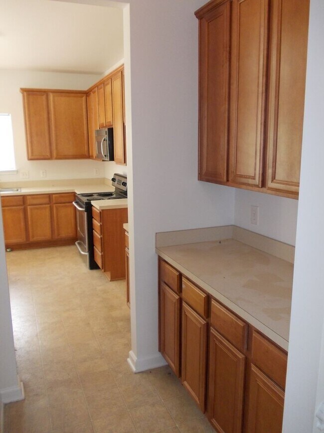 Foto del edificio - COMING SOON!!!  Large 4 bedroom home near UNCC