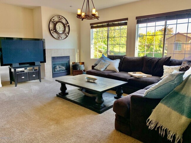 Foto del edificio - 391 East Hilltop Way
