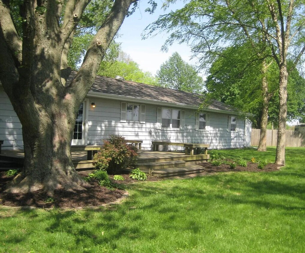 Foto del edificio - 2323 Mulberry Ct