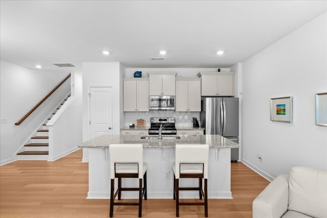Foto del edificio - 7906 Flatrock Park Dr