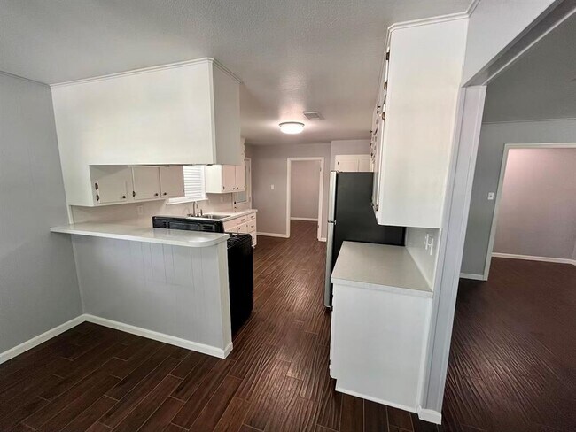 Foto del edificio - 762 N Madison St