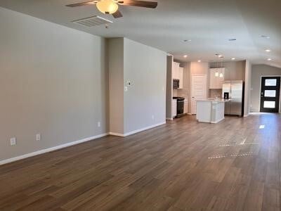 Foto del edificio - 136 Clay Creek Ln