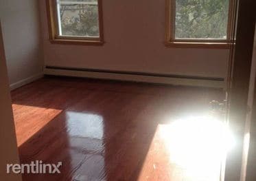 Building Photo - 37 Bay 7Th St