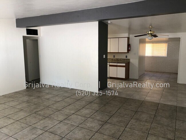 Foto del edificio - 1415 E Lester St