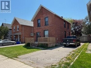 Building Photo - 177 Athol St E