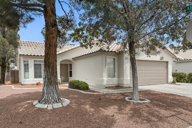 Building Photo - 1316 Passiflora Dr