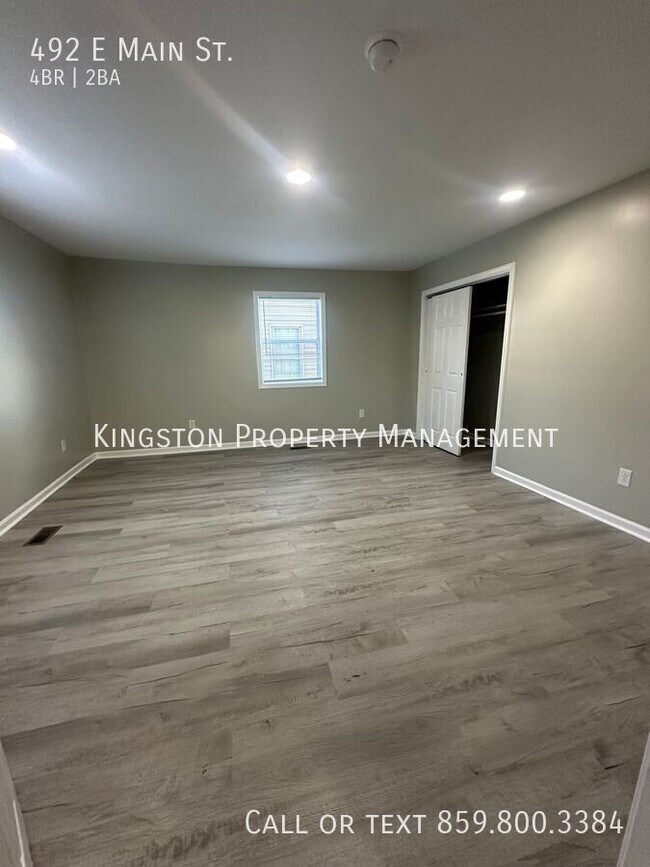 Building Photo - 492 E Main St