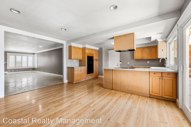 Building Photo - 4 br, 2 bath House - 21421 Pinetree Lane