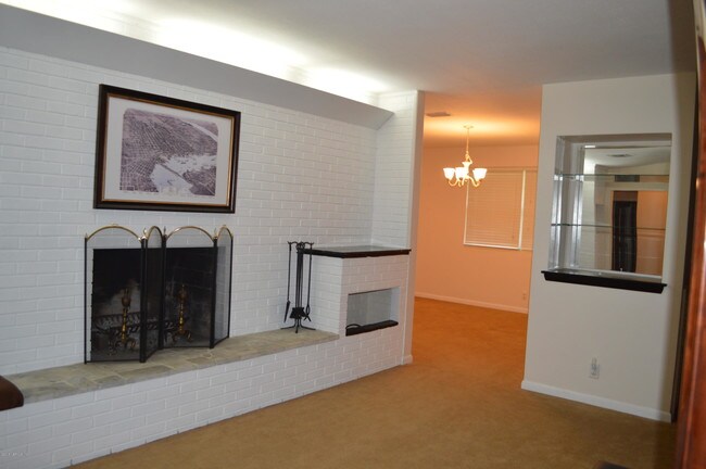 Foto del edificio - 1511 Empire Point Dr