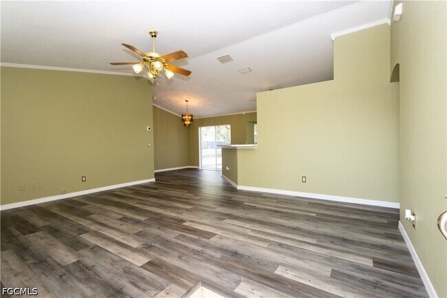 Building Photo - 25324 Lychee Ct
