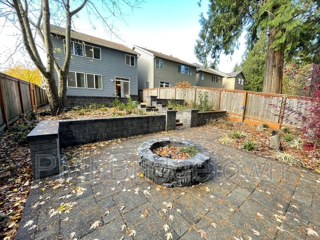 Building Photo - 266 NE 47th Pl