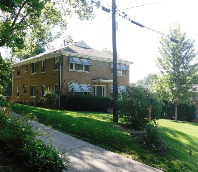 Building Photo - 311 Ridgedale Rd