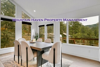 Building Photo - 28384 Kinnikinick Rd