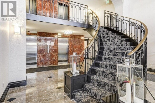 Building Photo - 500 Green Rd