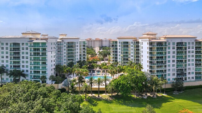 Foto del edificio - 550 SE Mizner Blvd