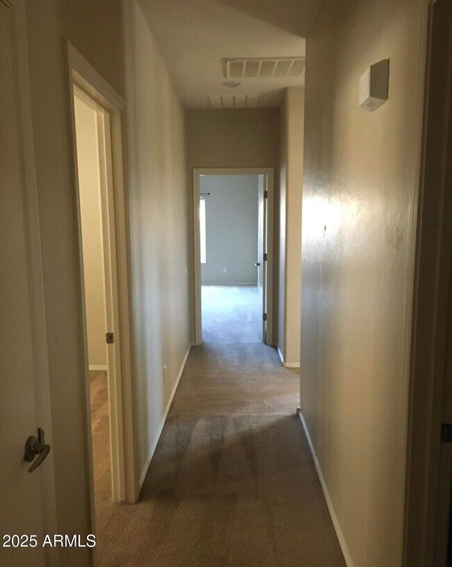 Foto del edificio - 15425 N 172nd Dr
