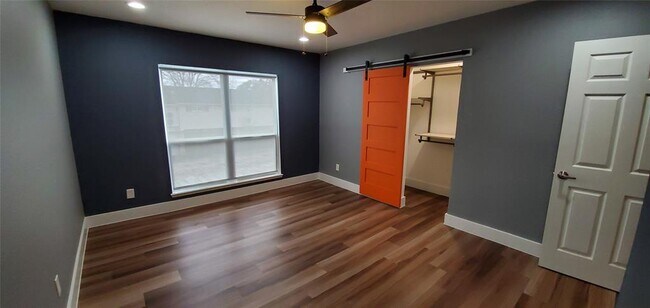 Building Photo - 1811 Stoney Brook Dr