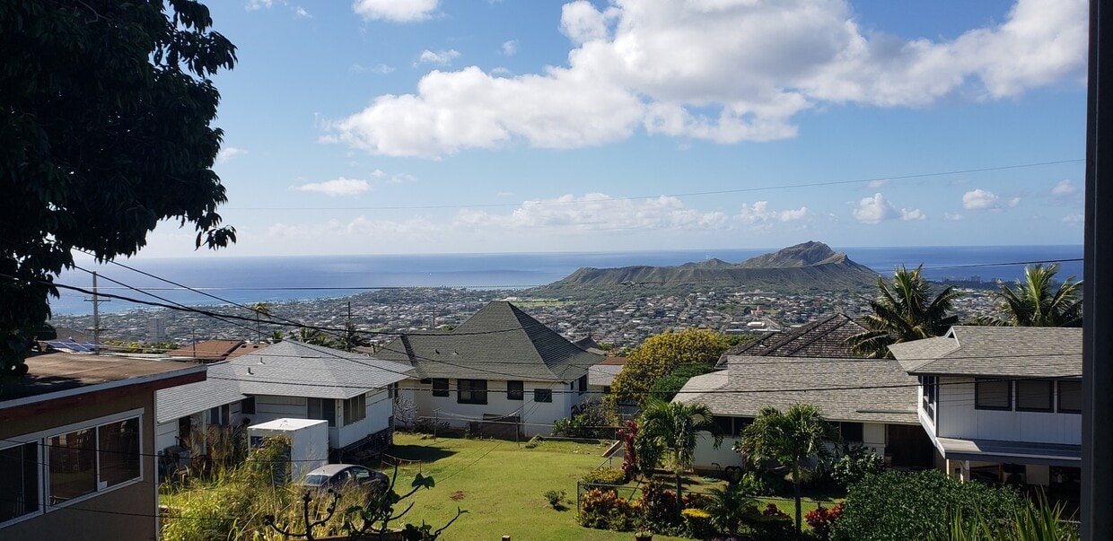 Views for DAYS! Captivating vintage charm - Views for DAYS!  Captivating vintage charm