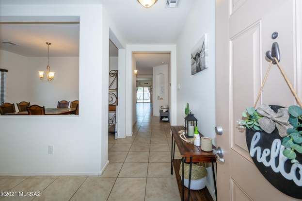 Foto del edificio - 9017 W Rolling Springs Dr