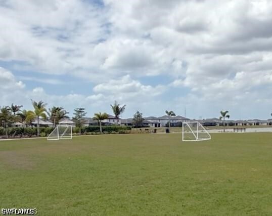 Foto del edificio - 10525 Timber Creek Dr