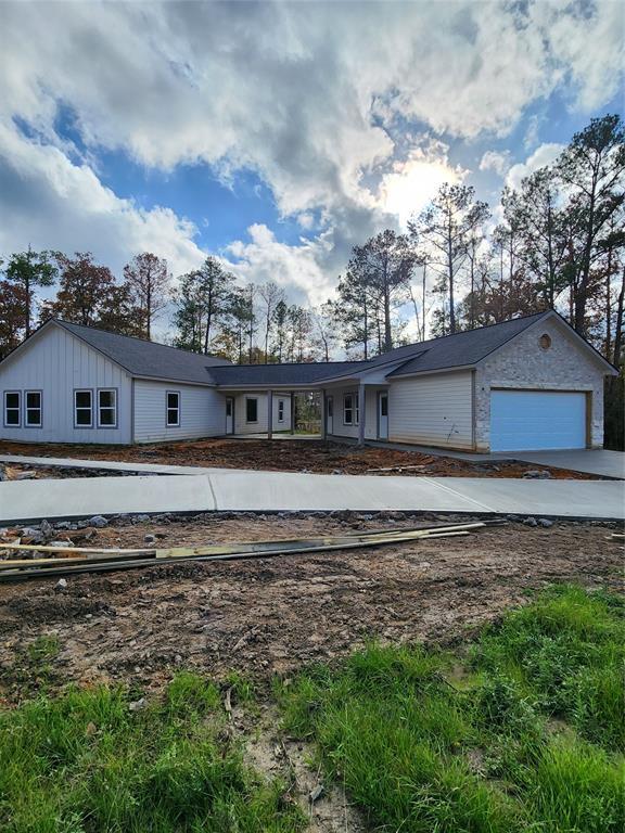 Building Photo - 452 N Cattle Dr