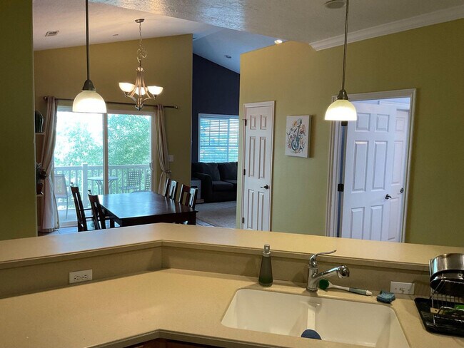 Foto del edificio - 1174 Meadow Fork Rd