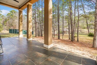 Building Photo - 22 Twinstone Cir