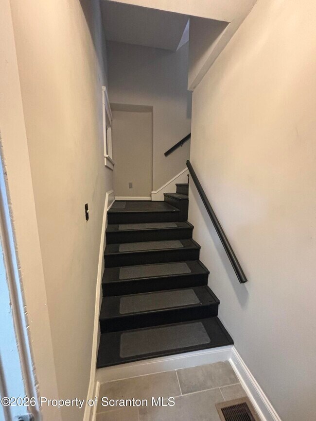 Foto del edificio - 942 Wyoming Ave