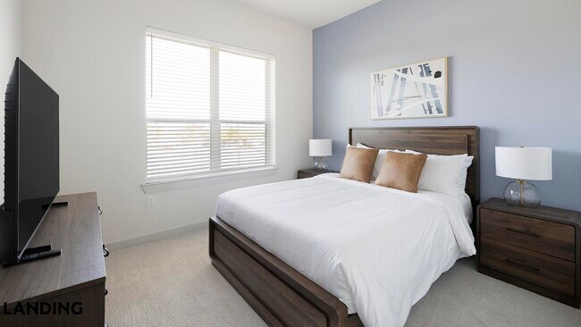 Foto del edificio - 1345 E 15th St