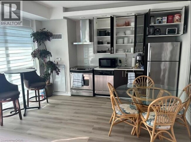 Photo du bâtiment - 165 LEGION Road N Unit# 2331