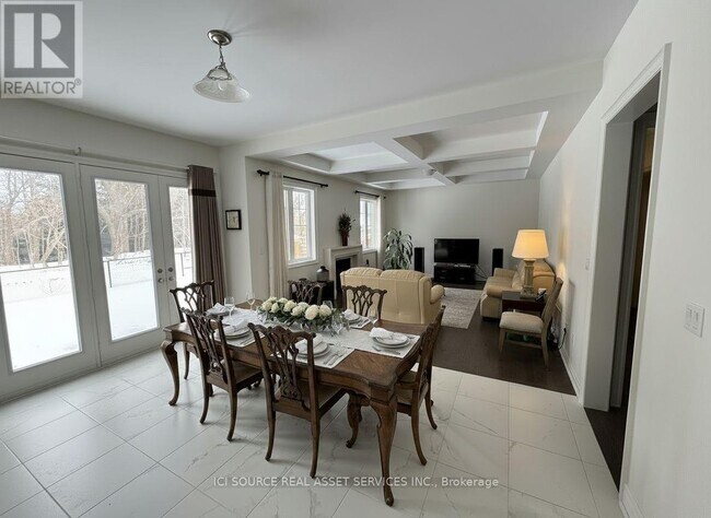 Photo du bâtiment - 190 Cannes Ave