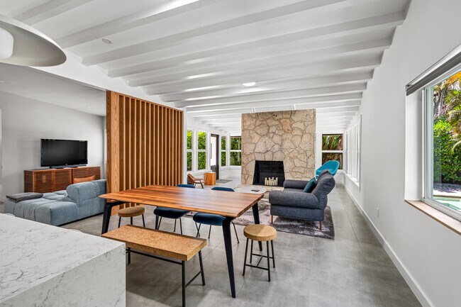 Foto del edificio - 518 Rye Ln