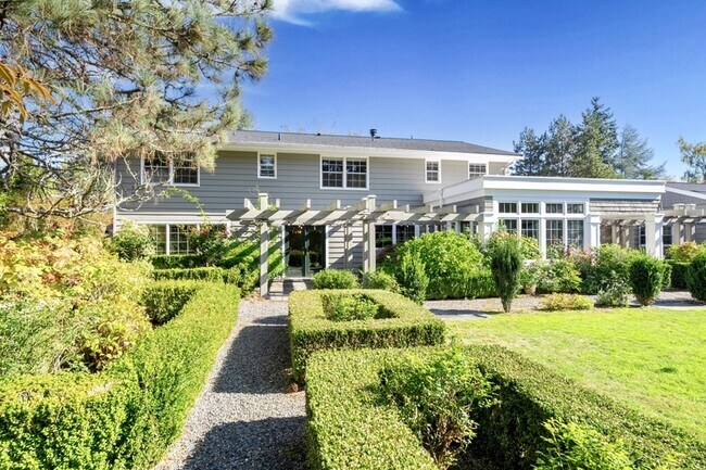 Foto del edificio - 1601 77th Ave NE