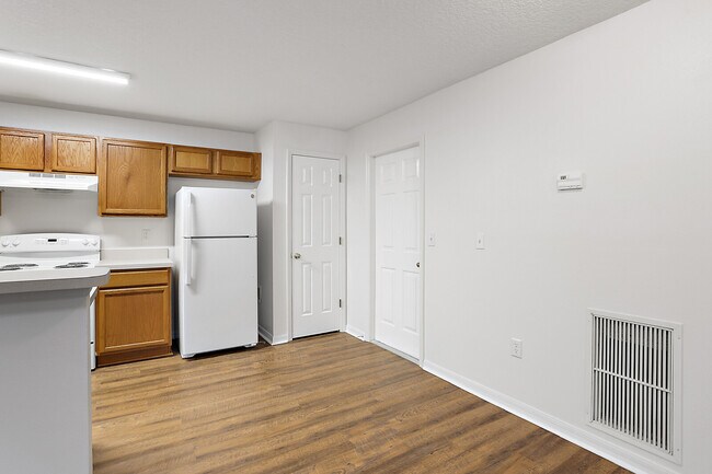 Building Photo - 512 Paulling Dr
