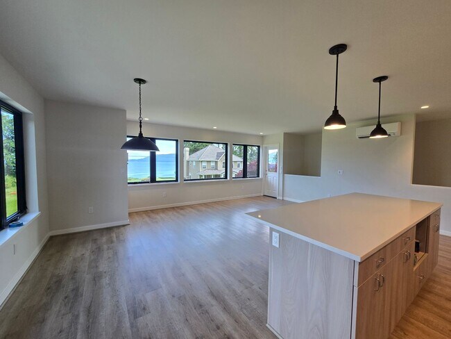 Foto del edificio - Island Living at it's finest!