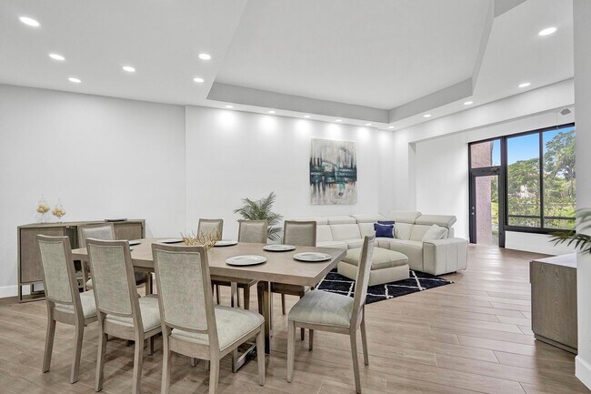 Building Photo - 7484 La Paz Boulevard Unit 101