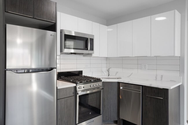 Foto del edificio - 6758 N Sheridan Rd