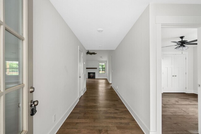 Foto del edificio - Modern Ranch Rental Near Rossview!