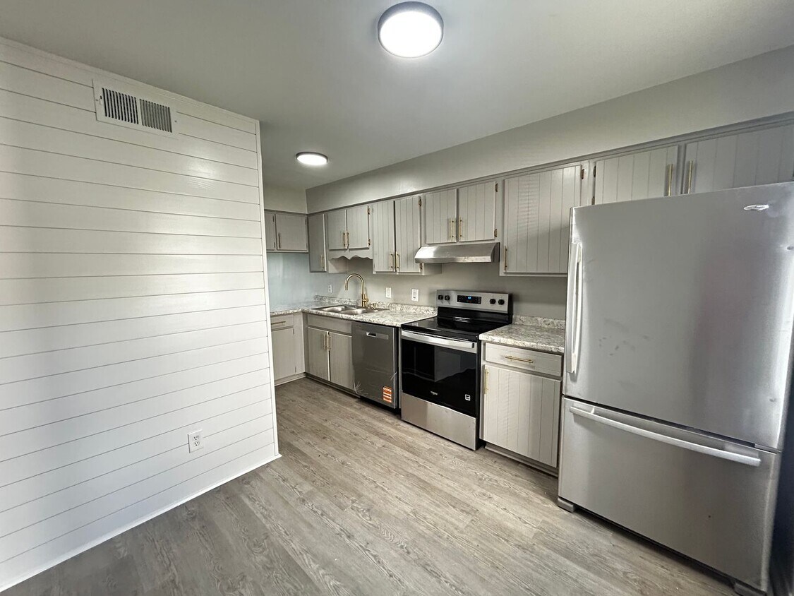 Foto principal - Willow Trace Apartments - D3
