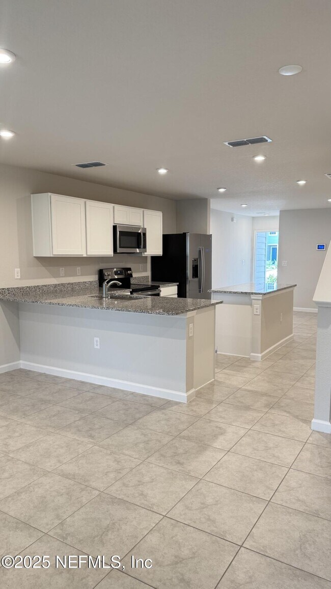 Foto del edificio - 7176 Luminary ln