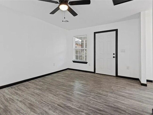 Photo - Beautifully Remodeled Home in the Upland A...