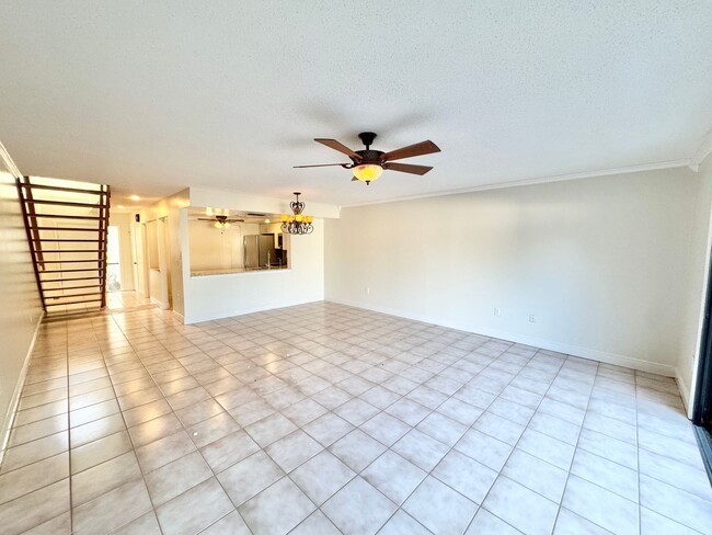 Building Photo - ** PELICAN RIDGE ** 2 BED / 2.5 BATH - ATT...