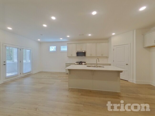 Foto del edificio - 45 Mayhaw Pt