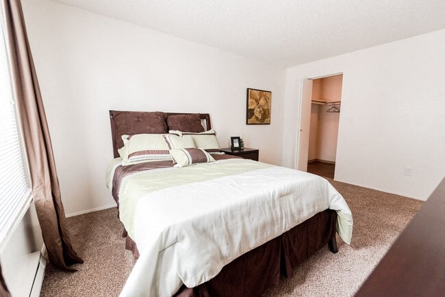 Steilacoom Apartments - Harbor Oaks Apartments - Dormitorio 1 - Harbor Oaks