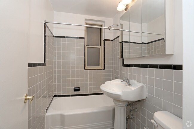 Interior Photo - Thirty East End