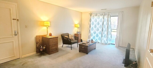 Foto del edificio - Condo at North Shore Club, walk to ND Campus!