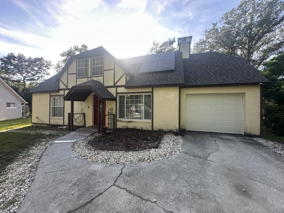 Foto principal - 381 S Cobble Ct