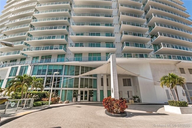 Foto del edificio - 6700 Indian Creek Dr