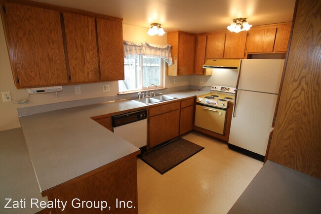 Foto del edificio - 2 br, 1 bath House - 12709 State Ave