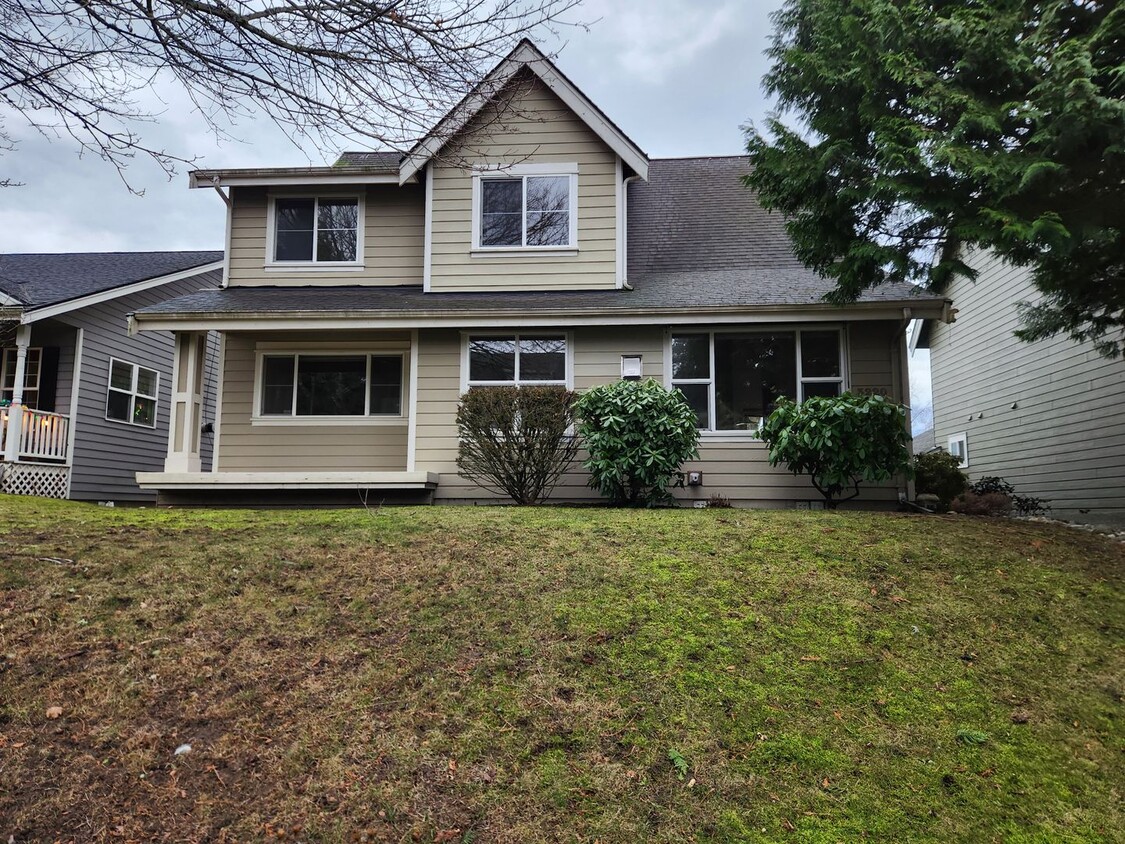 Primary Photo - 3220 Carrington Way